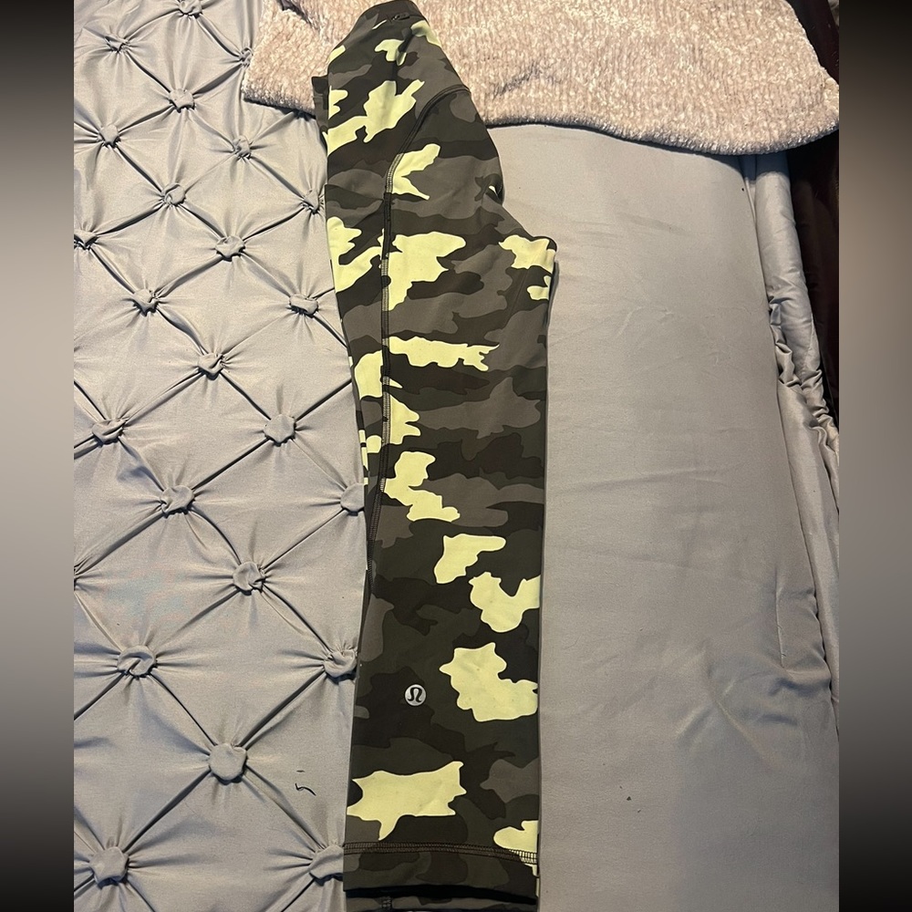 Lululemon leggings